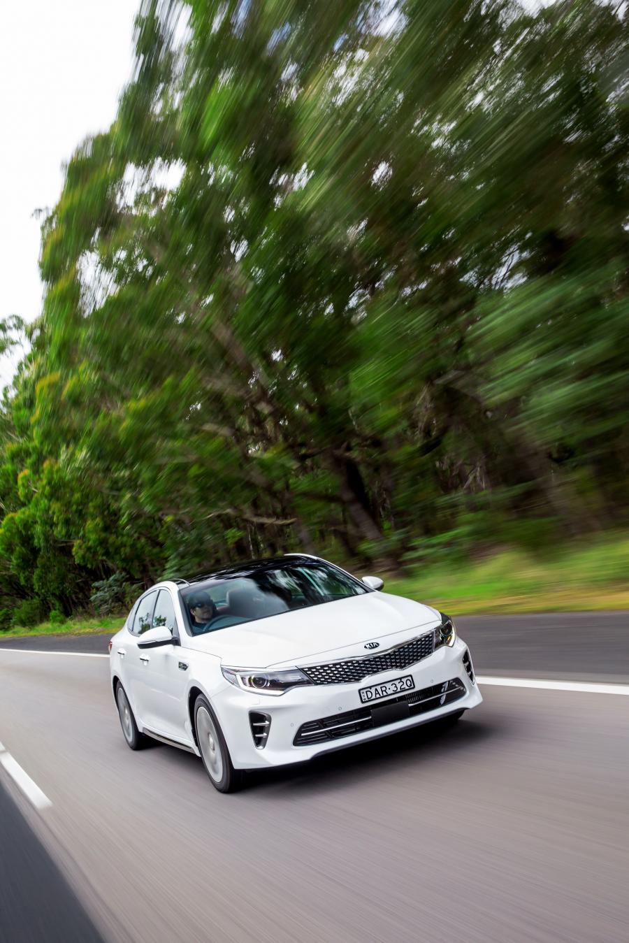  Kia Optima GT 2016 года  (AU) (фото 8 из 18)
